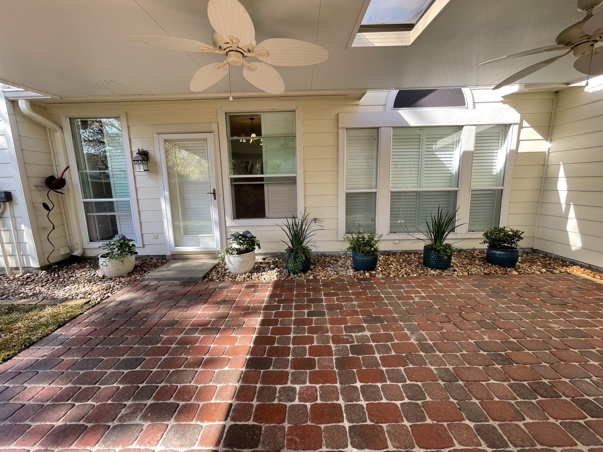 Concrete masonry by Danny's Landscaping