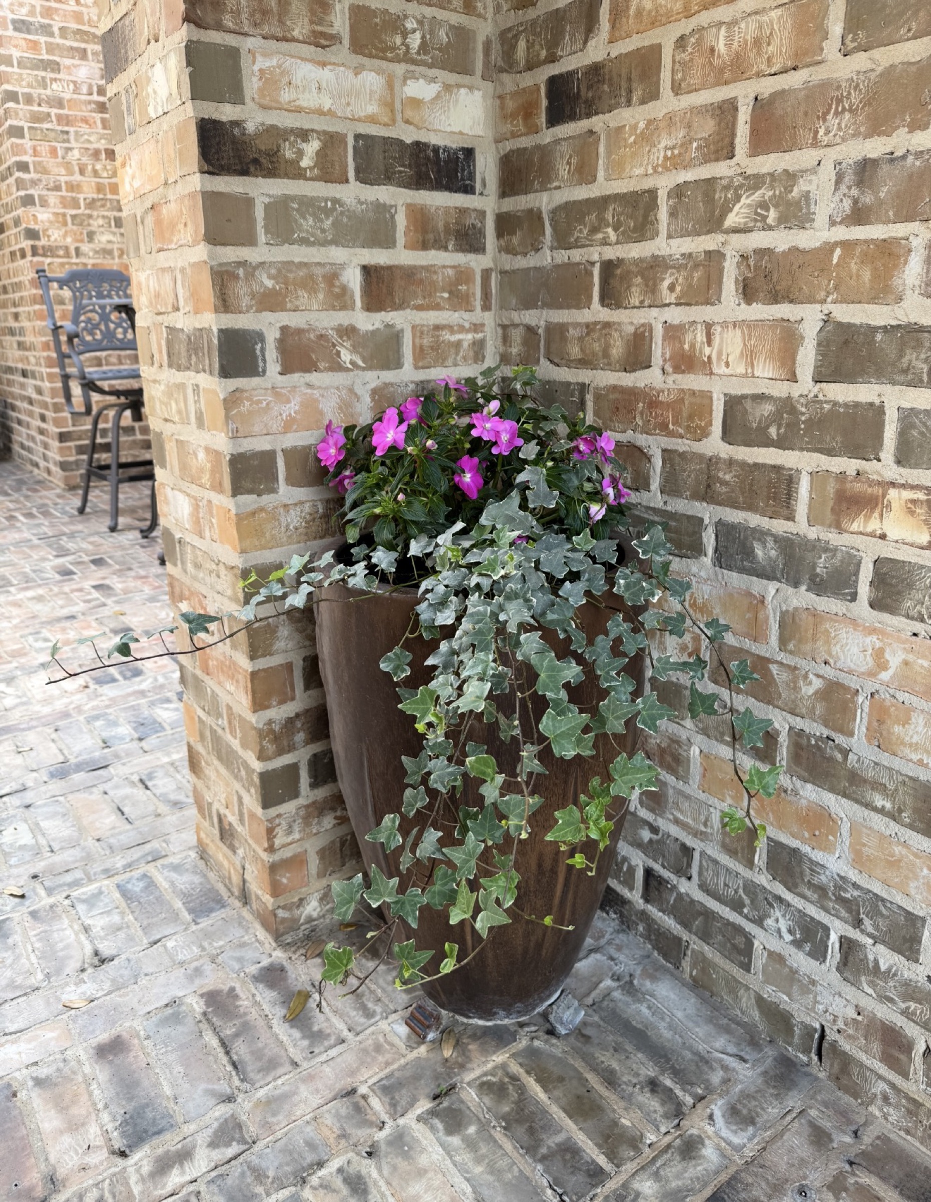 Garden decorations by Danny's Landscaping
