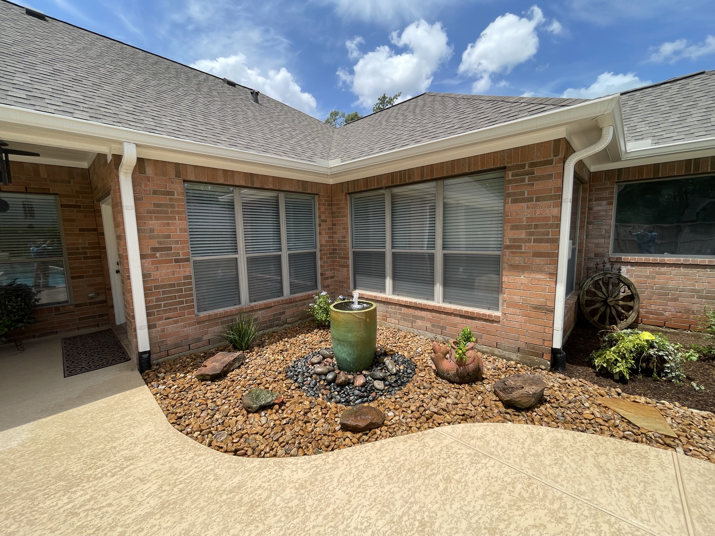 Water feature by Danny's Landscaping