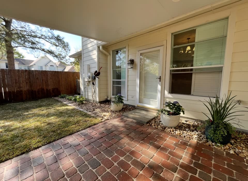 Landscaping in Houston by Danny's Landscaping