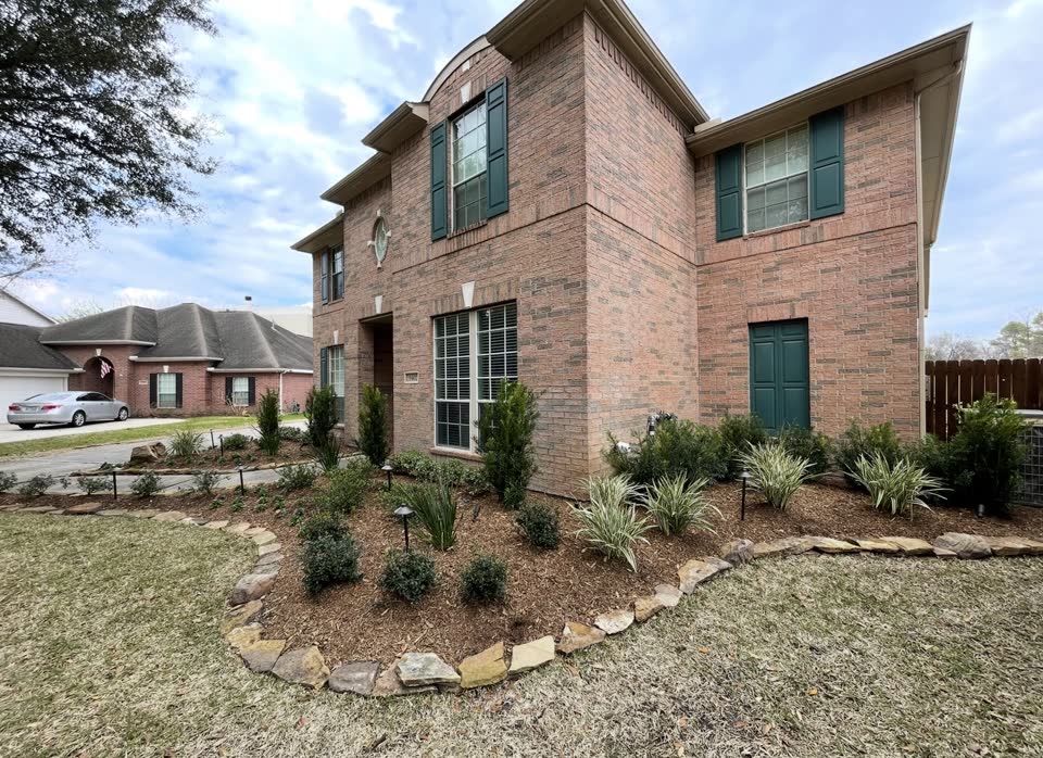 Landscaping in Houston by Danny's Landscaping